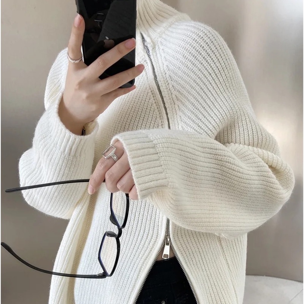 GORGEOUS Chunky Rib Side Zipper Mock Turtleneck Warm Pullover Cream Sweater - Picture 6 of 8